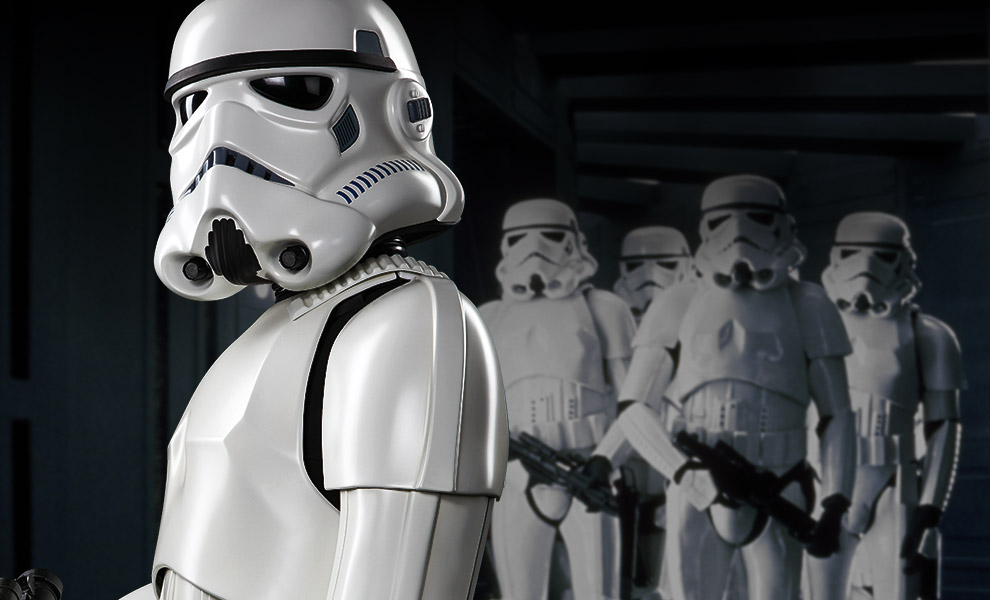 Star-wars-stormtrooper-life-size-figure-feature-400077